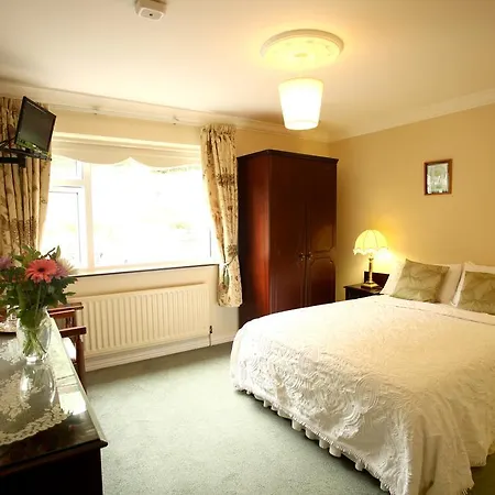 Adare House ウェストポート