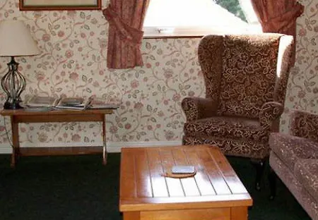 B&B Adare House