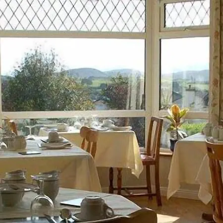 Adare House فندق مبيت وإفطار