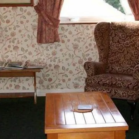 Adare House ويستبورت